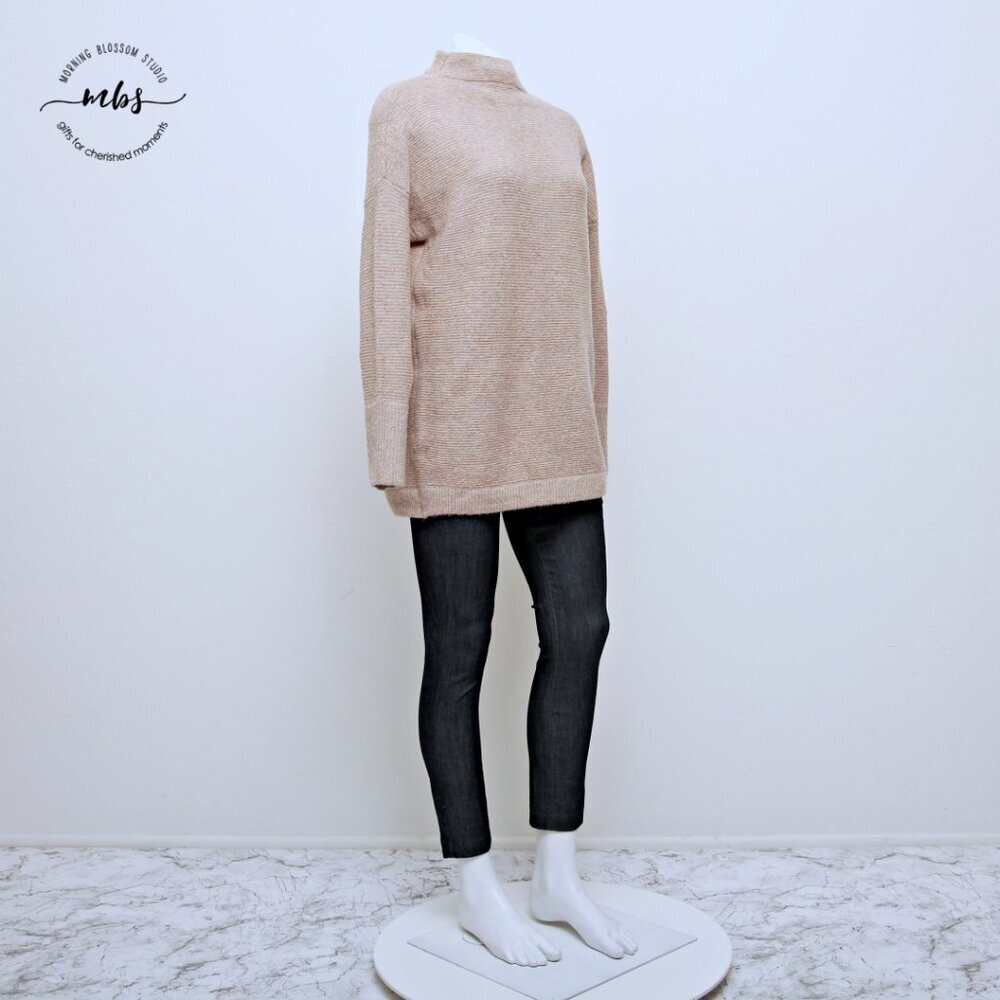 NWOT Korye High Neck Oversized Sweater Cream Pink Women XS‎